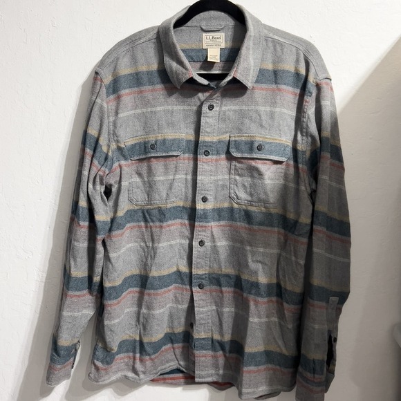 L.L. Bean Flannel Striped Button Down Shirt Shirt Slightly Fitted Large Grey - Picture 1 of 4